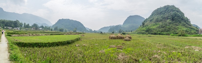 Sur le haut plateau de Quyết Tiến avant le col de Quan Ba