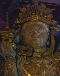 Le gardien à la pagode