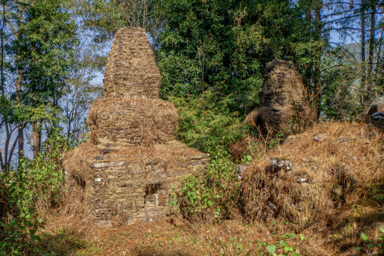 Stupa funéraire