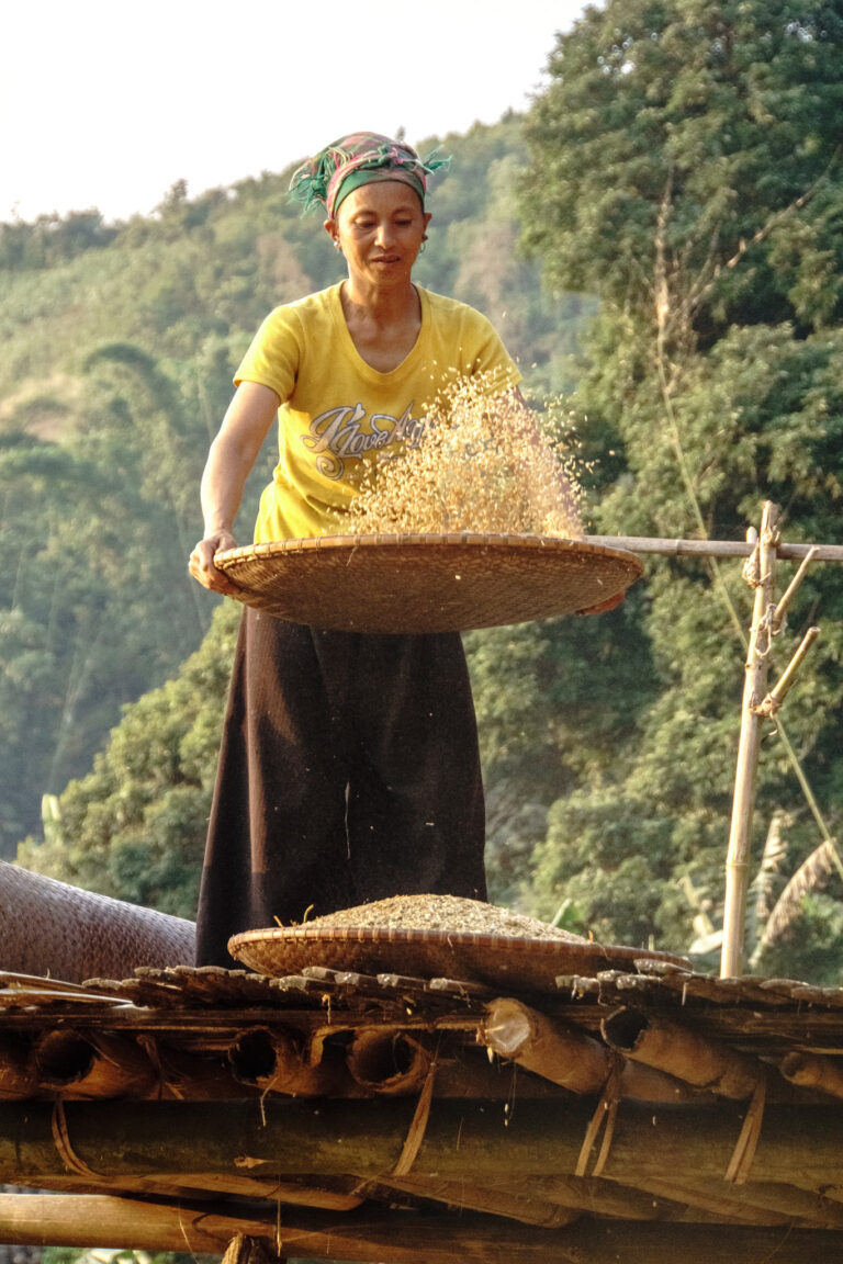 Ballade chez les Lolos Noirs (Khuổi Khon 800m)