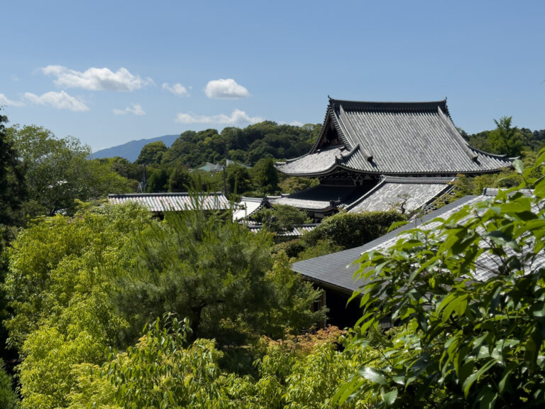Les toits du Kōun-ji