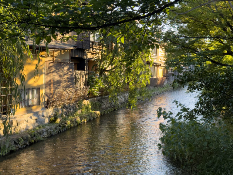 La carte postale de Gion